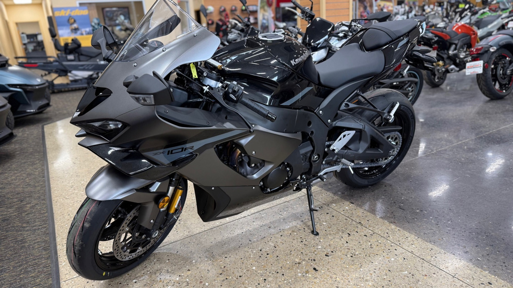 Gray Base Ninja ZX-10R For Sale Near 53532 - Kawasaki Motorcycles