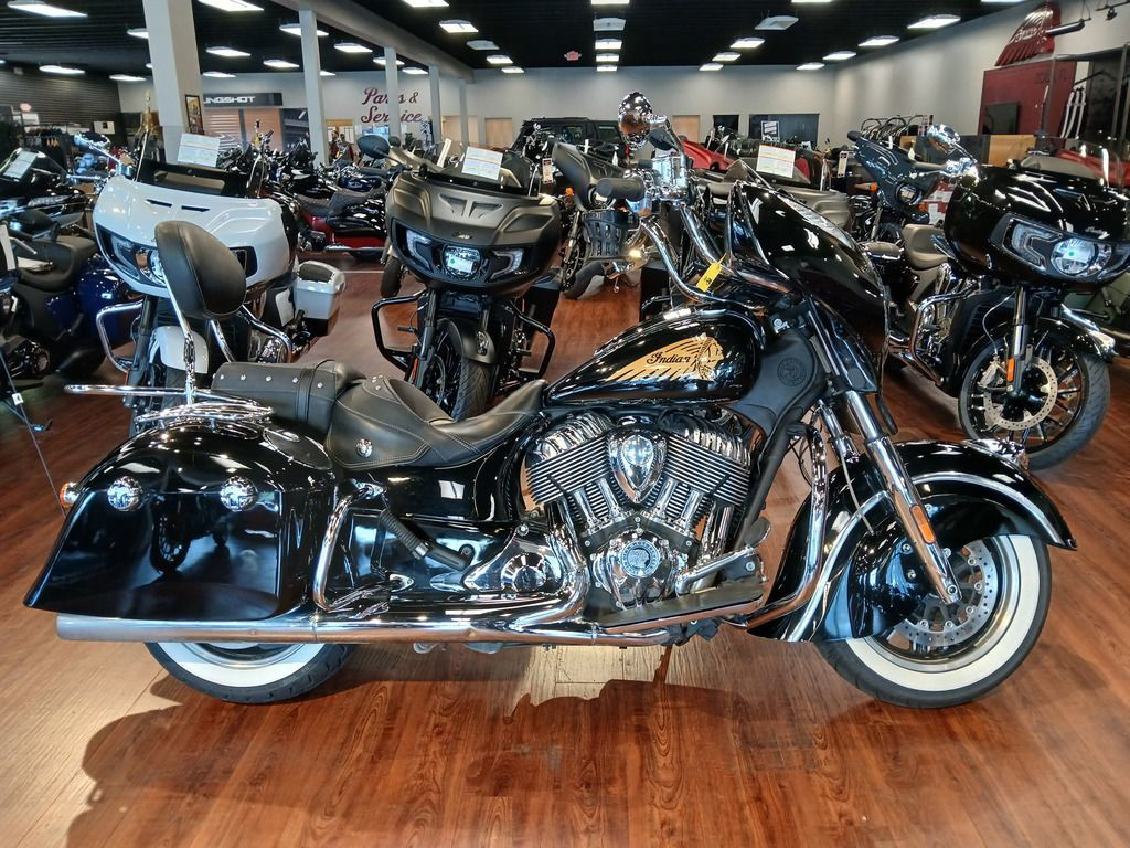 2018 Indian Chieftain Classic ABS Thunder Black CLASSIC in Ocala, FL