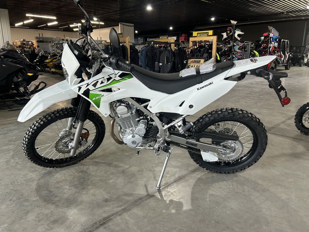 New 2025 Kawasaki Ninja ZX6R White Abs For Sale in Cedar Falls, IA