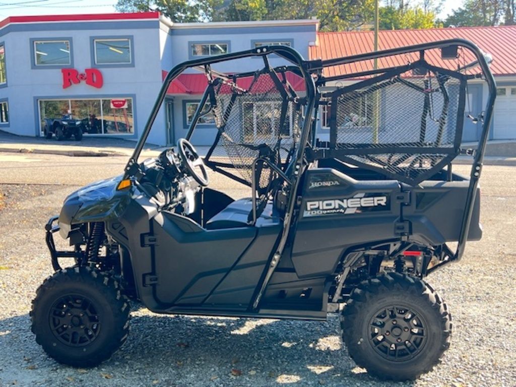 2026 Honda® Pioneer 700-4 Deluxe in palmerton PA