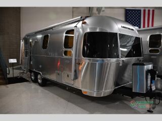 2026 AIRSTREAM GLOBETROTTER 25FBQ