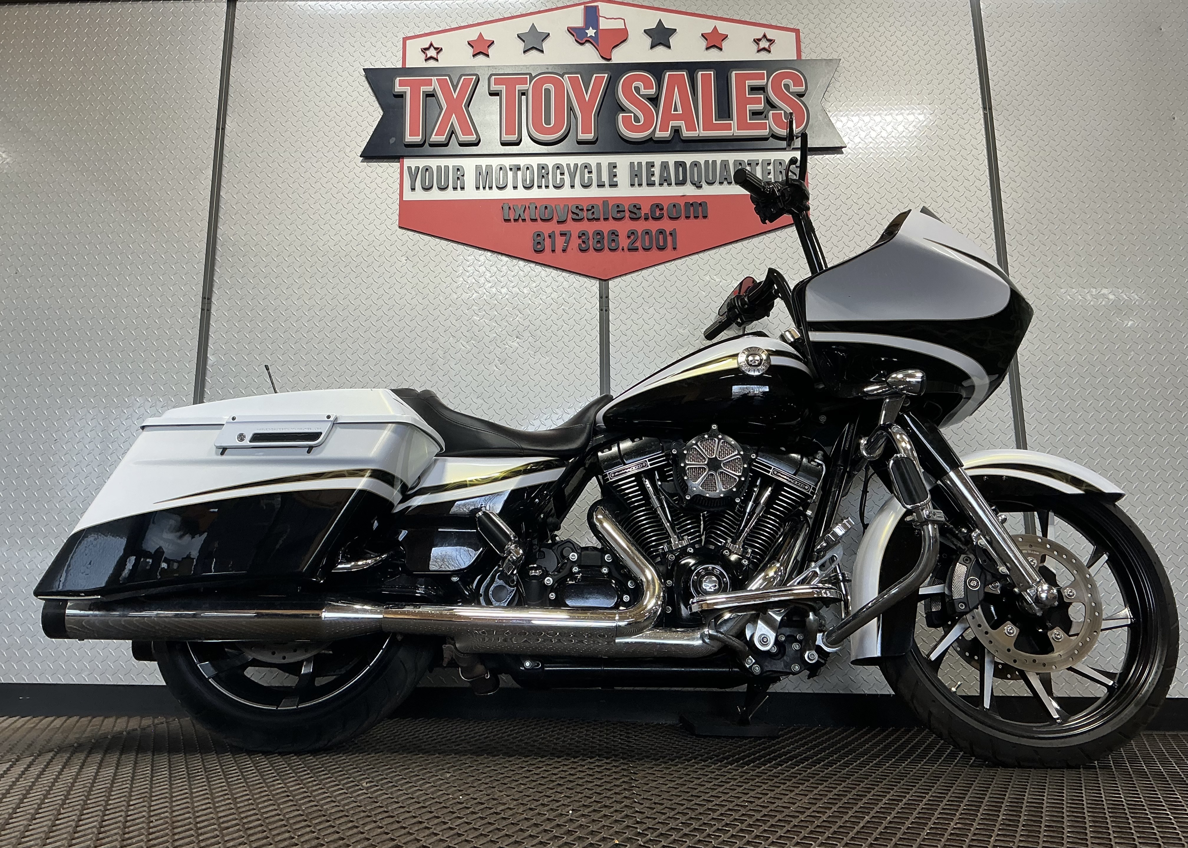 2012 Harley-Davidson Road Glide Cvo Custom Motorcycles For Sale