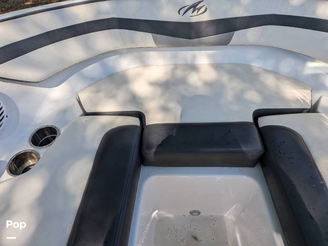 A photo of this 2020 Monterey M205