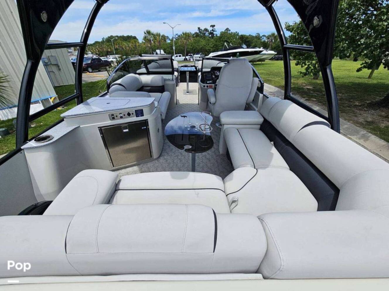 A photo of this 2018 Avalon Ambassador 2785 EL