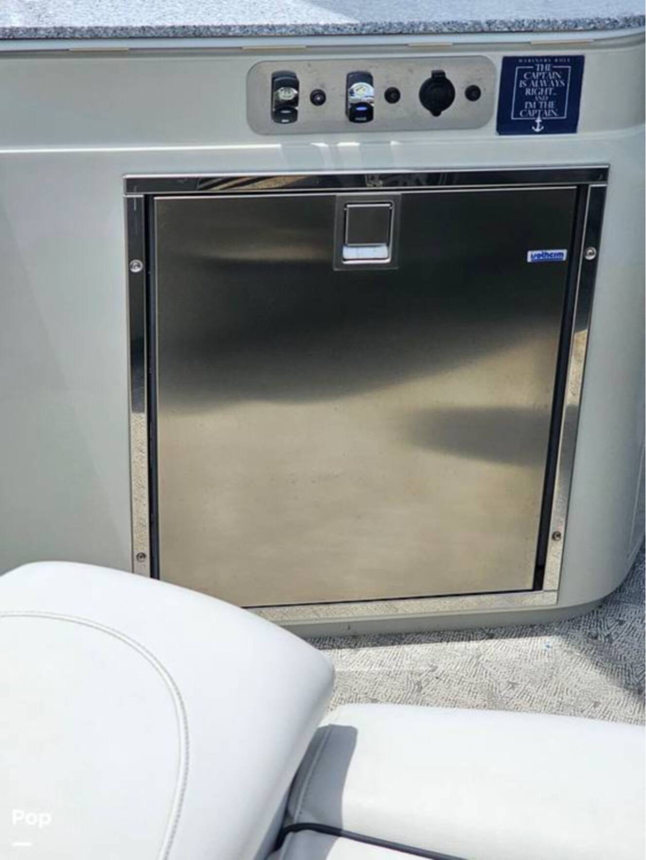 A photo of this 2018 Avalon Ambassador 2785 EL
