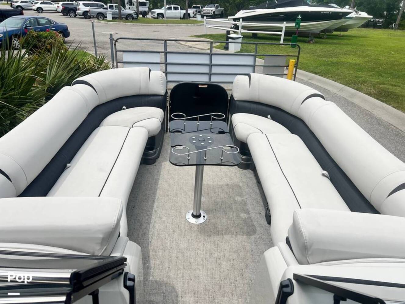 A photo of this 2018 Avalon Ambassador 2785 EL