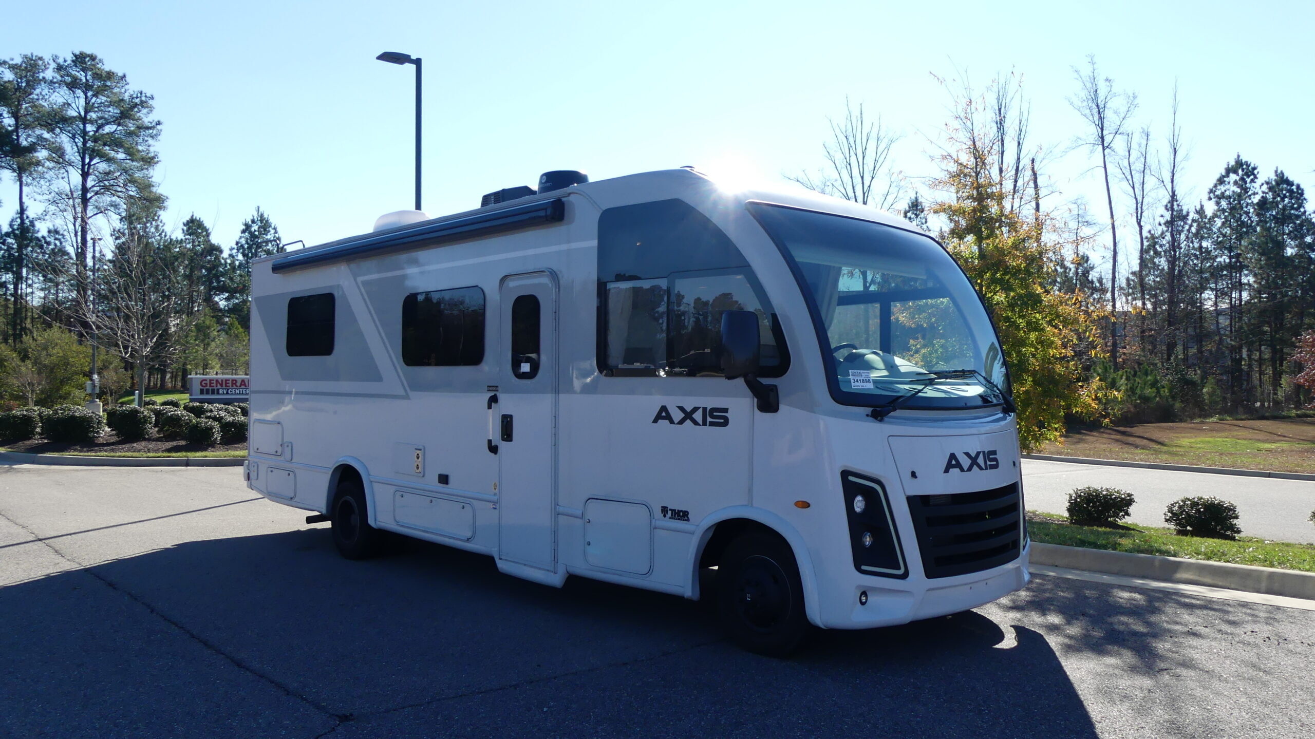 2025 Thor Motor Coach AXIS 26.1 in birch run MI