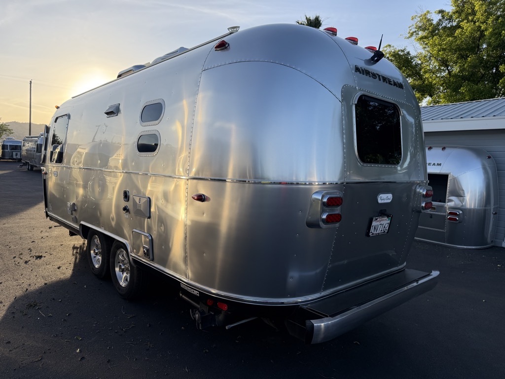 View more photos of this listing
