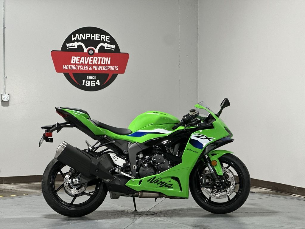 Green Kawasaki,lightning,suzuki,aprilia,mv Agusta,honda Sportbike