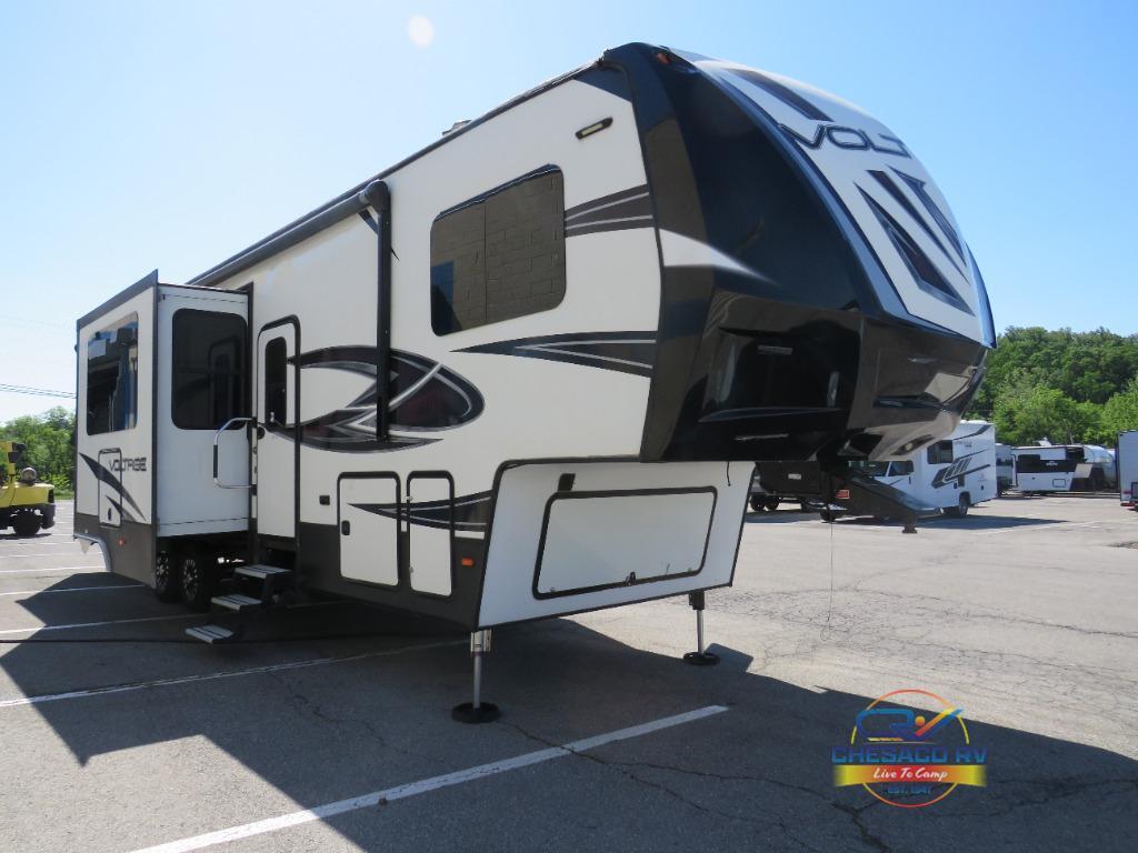 2018 Dutchmen Rv Voltage 3605 in hamburg PA