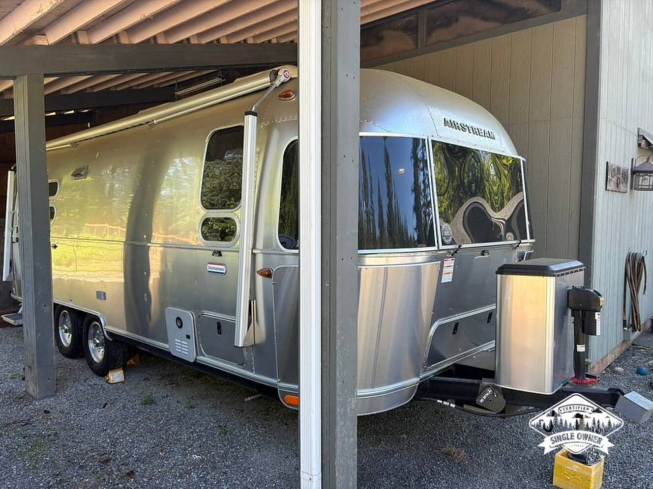 A photo of this 2021 Airstream International 25FB Twin Rear Hatch