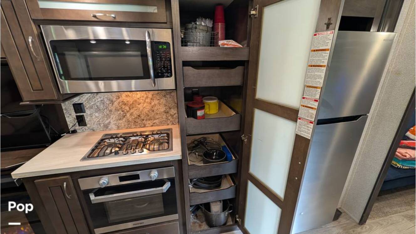 A photo of this 2019 Cedar Creek Silverback 37MBH