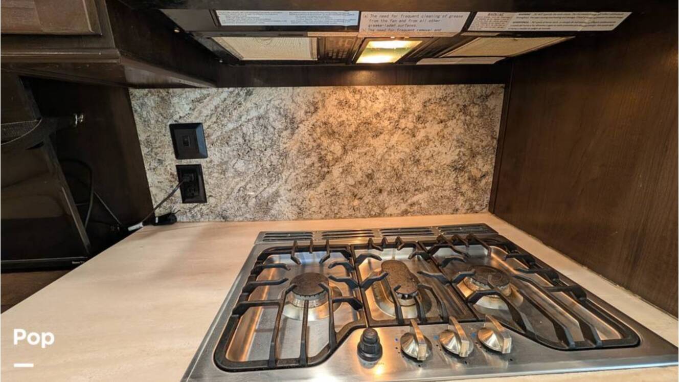 A photo of this 2019 Cedar Creek Silverback 37MBH