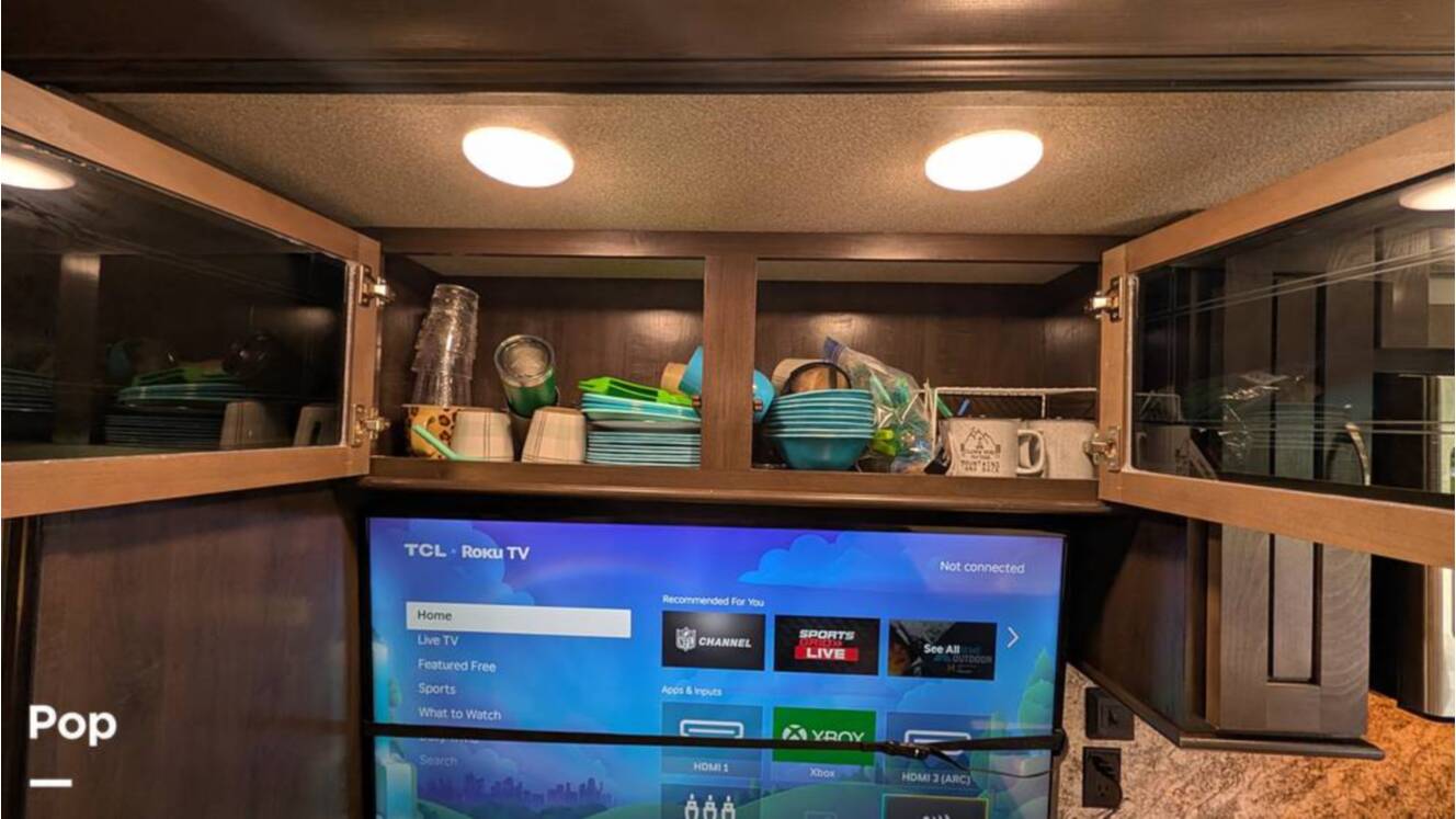 A photo of this 2019 Cedar Creek Silverback 37MBH