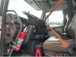 2015 VOLVO VNL670
