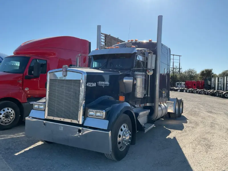 2005 KENWORTH W900B
