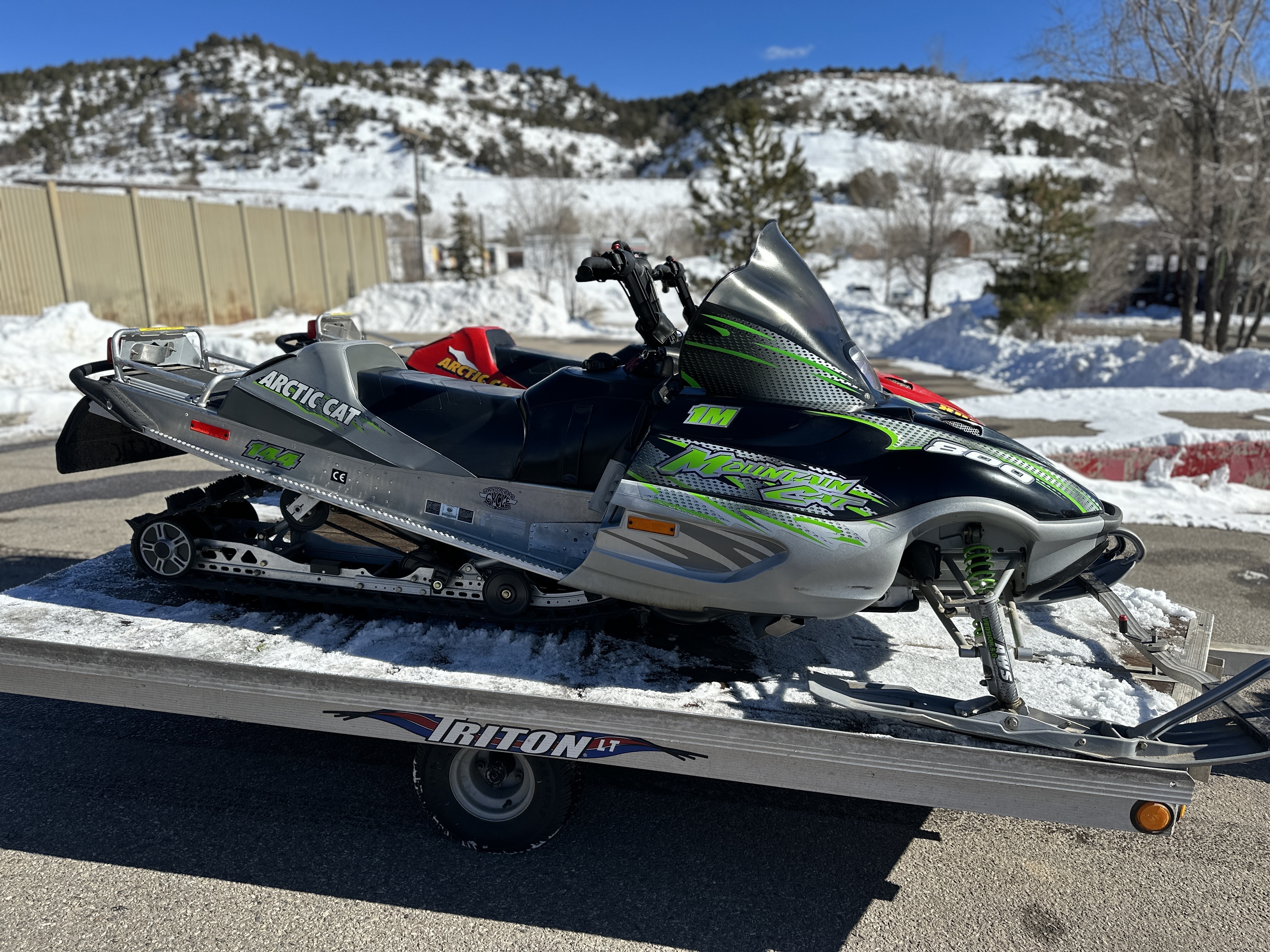 mountaincat　 M 8000 Mountain Cat For Sale - Arctic Cat Snowmobiles - Snowmobile