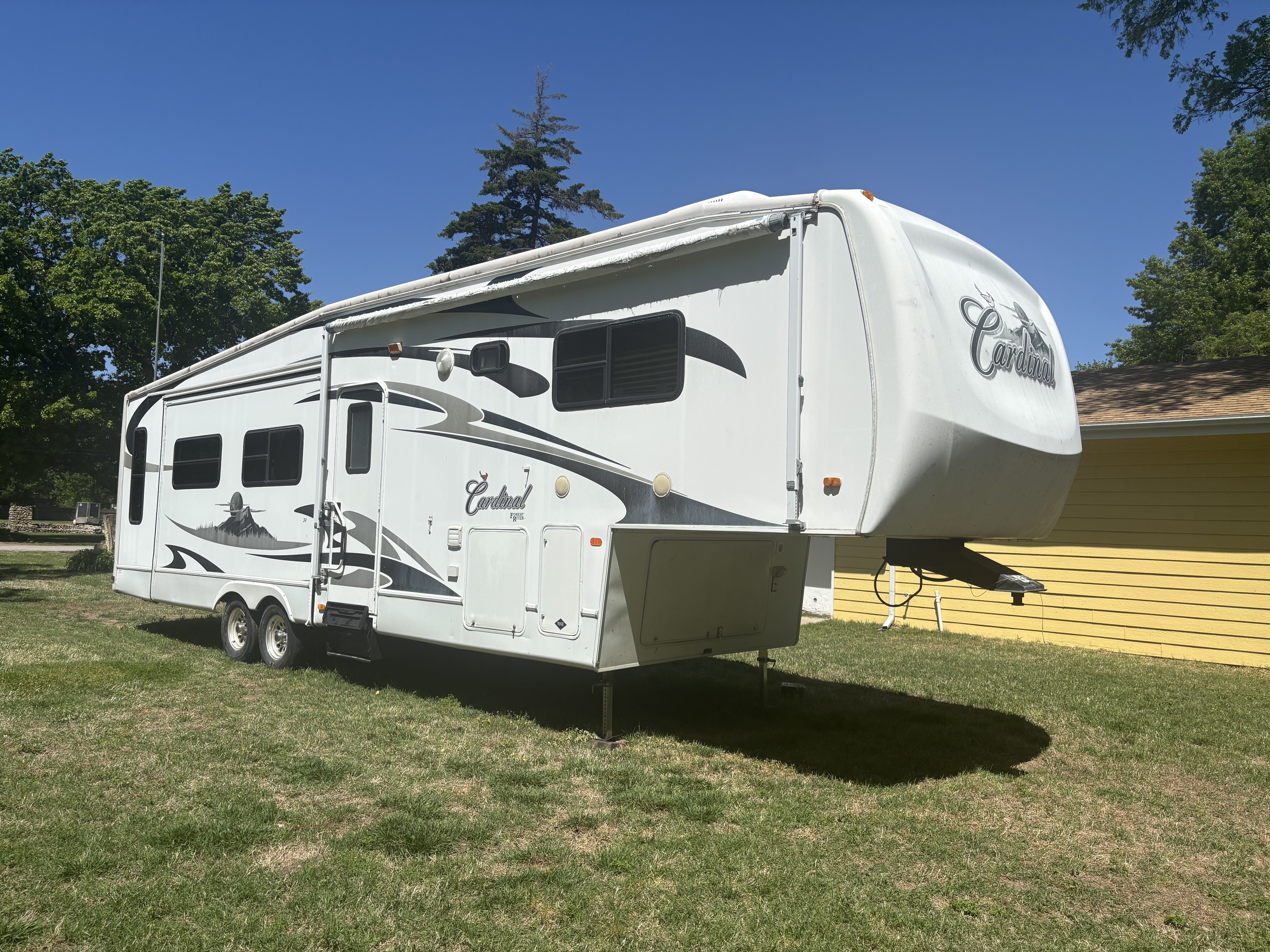 2008 Forest River CARDINAL 34 RV