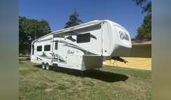 2008 Forest River CARDINAL 34 RV