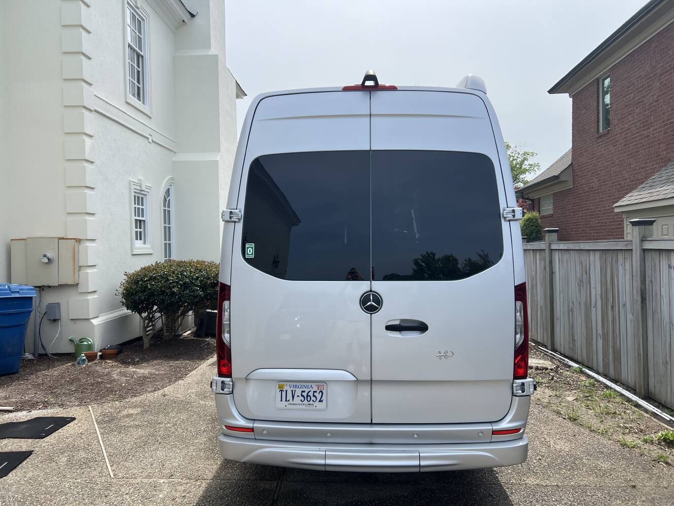 A photo of this 2022 Grech Rv STRADA-ION LOUNGE