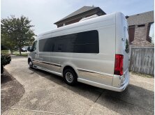 2025 Grech RV LUSSO Review image