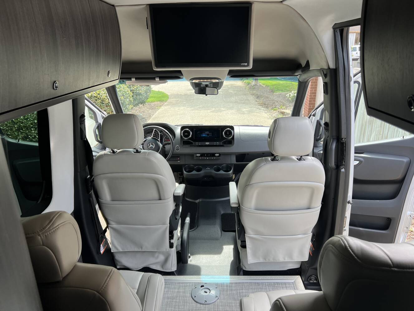 A photo of this 2022 Grech Rv STRADA-ION LOUNGE