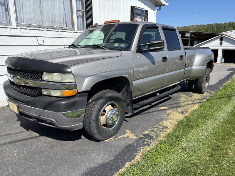 2002 GMC 3500