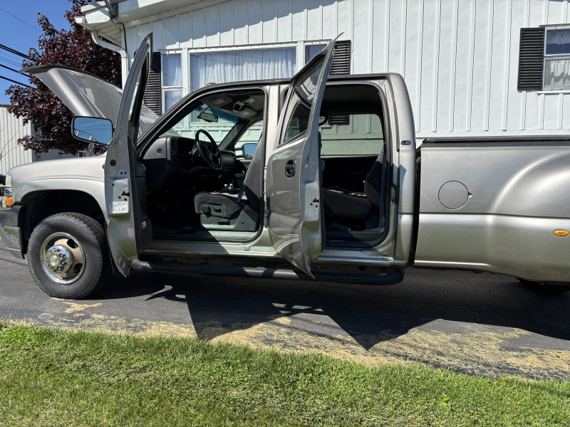 2002 GMC 3500