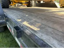 2015 PJ TRAILER 20 FT