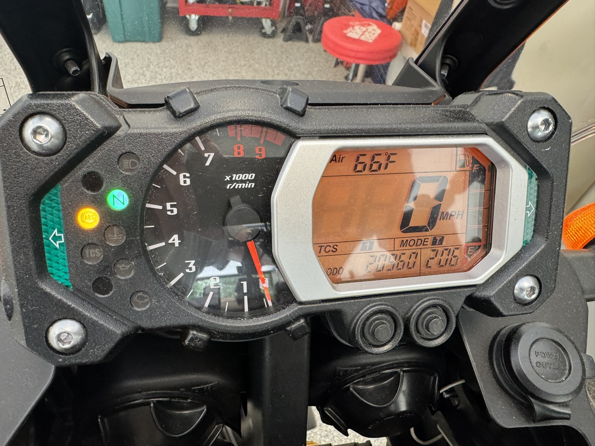 2013 Yamaha SUPER TENERE XT1200Z in highlands NC