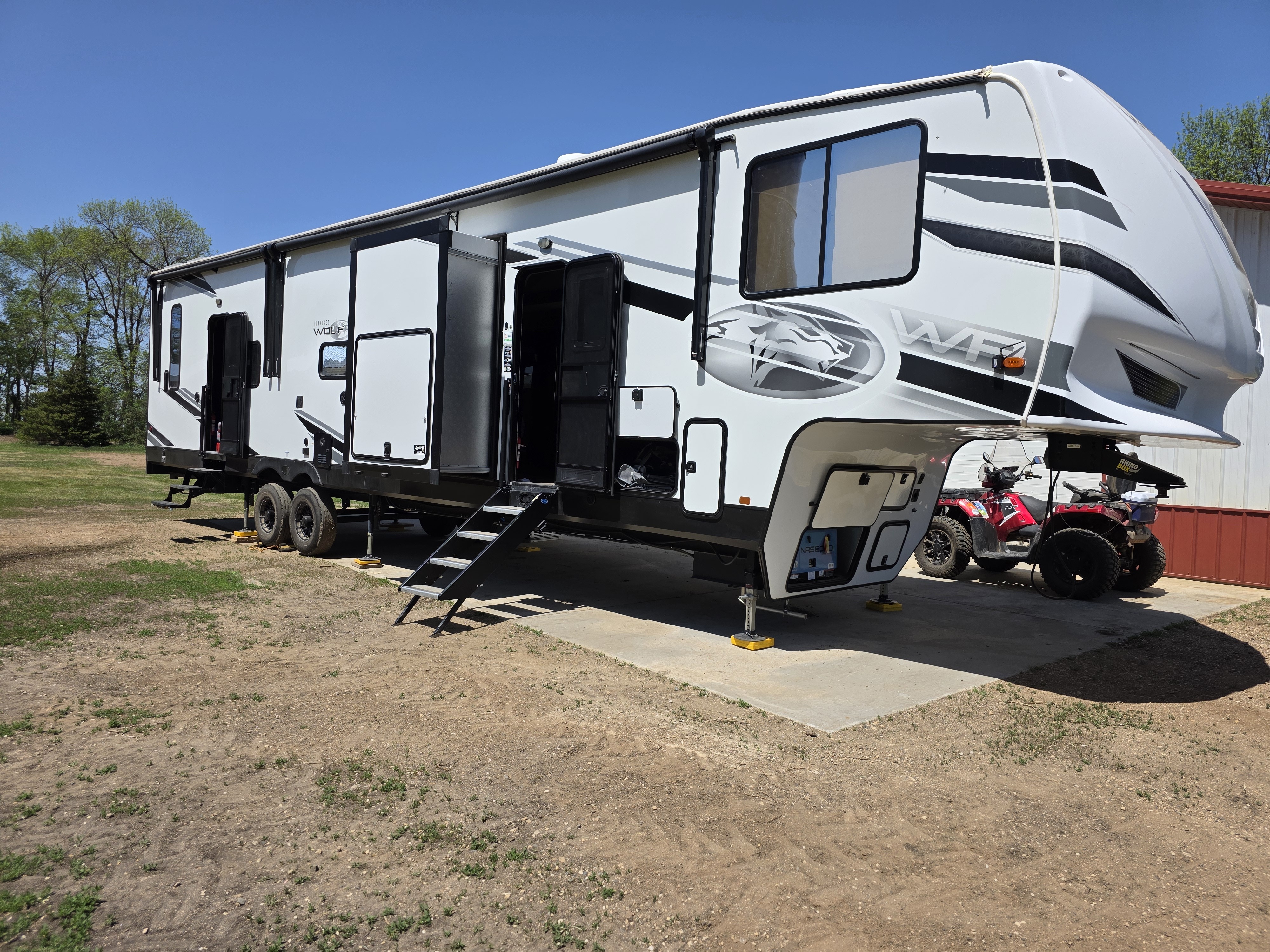2024 Forest River CHEROKEE WOLF PACK DIAMOND 4500PACK14 RV