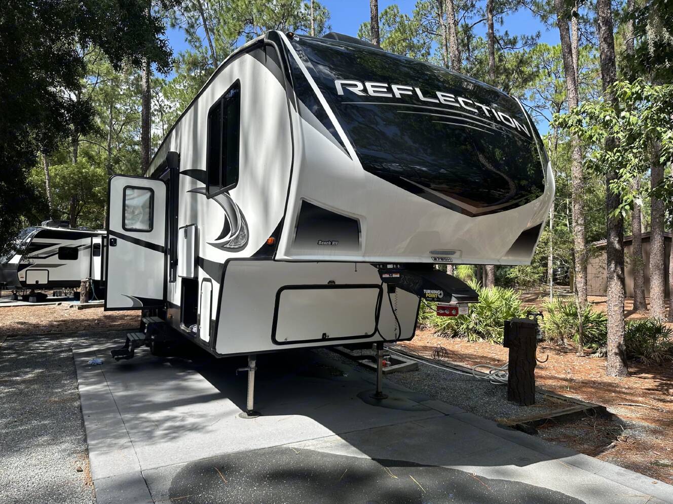 A photo of this 2021 Grand Design REFLECTION 150 SERIES 278BH