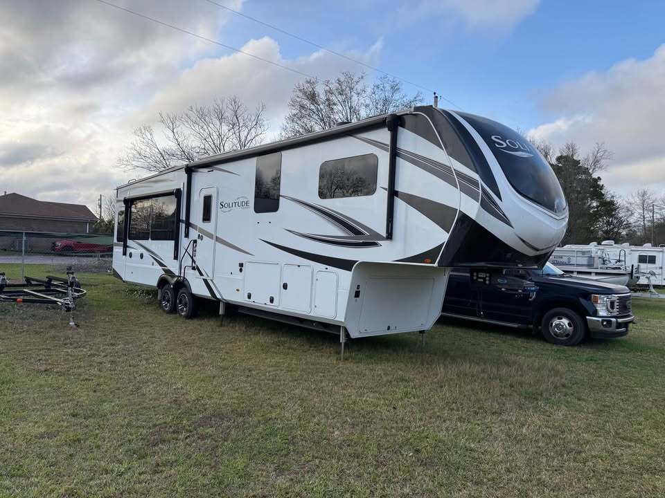 2024 Grand Design SOLITUDE 378MBS RV