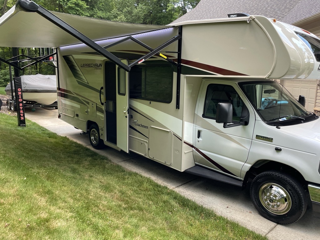 2021 Coachmen LEPRECHAUN 260DSF in copley OH