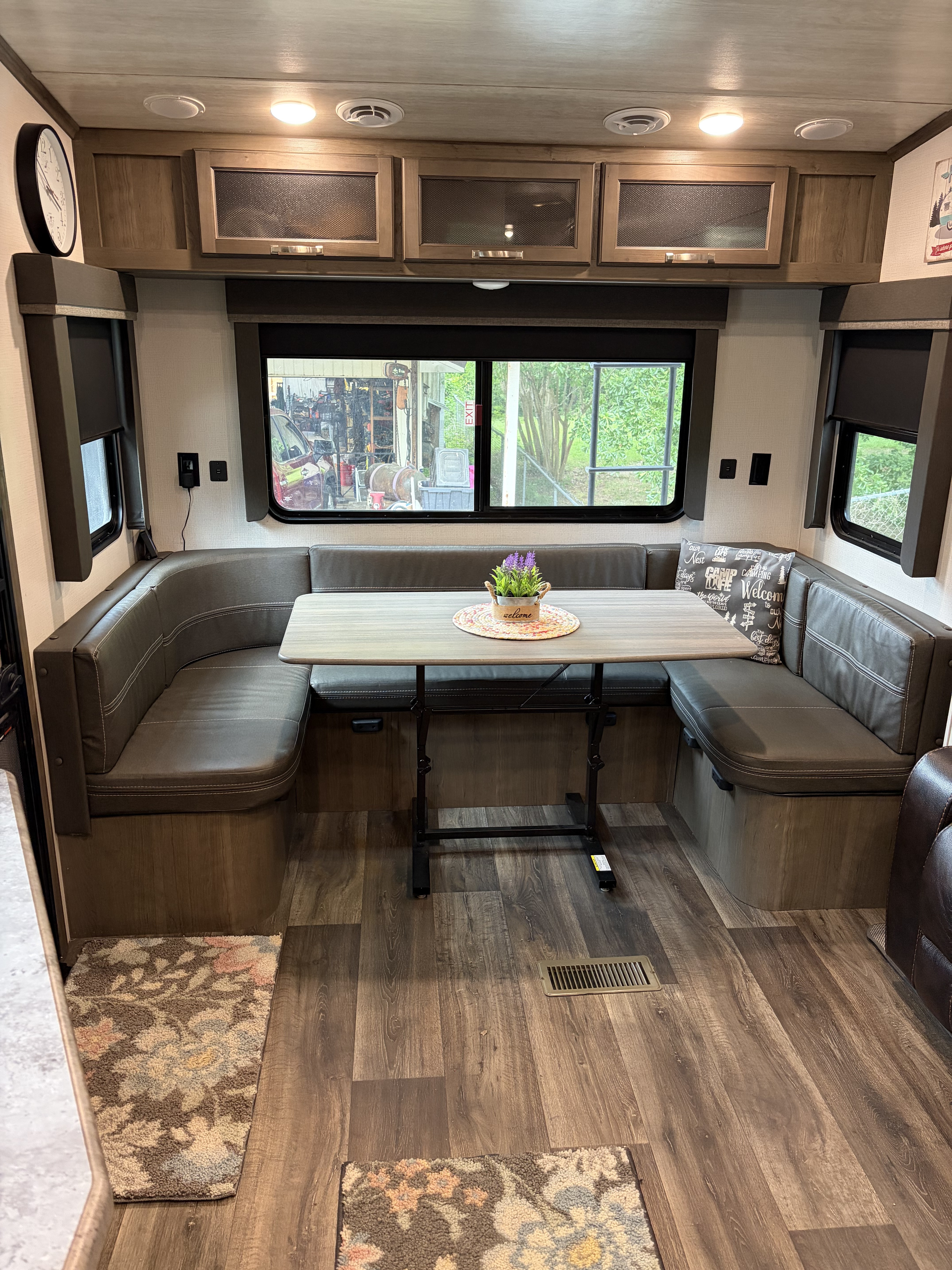 2022 Keystone COUGAR HALF-TON 24RDS RV