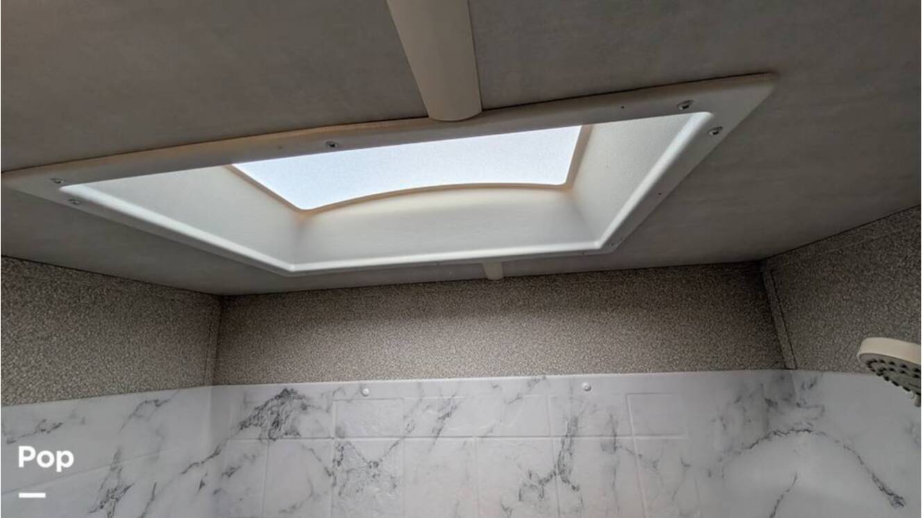 A photo of this 2019 Cedar Creek Silverback 37MBH