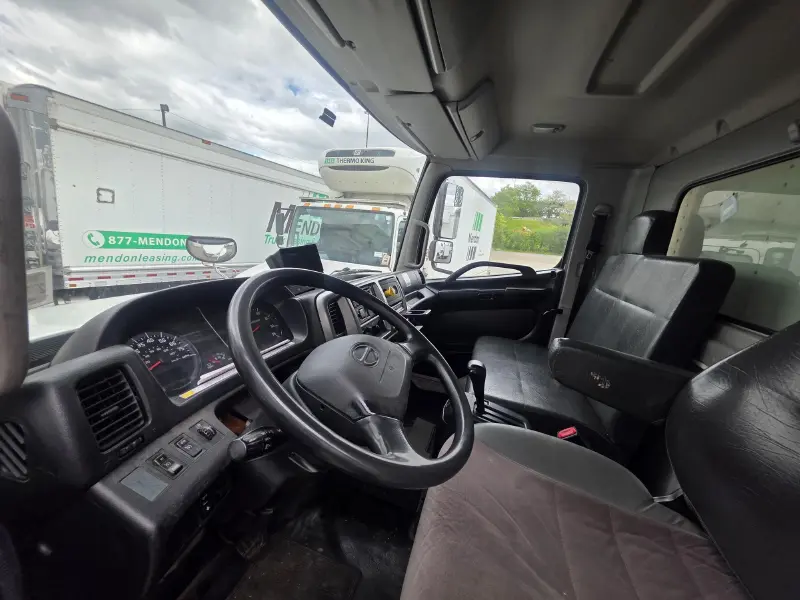 2017 HINO 258/268