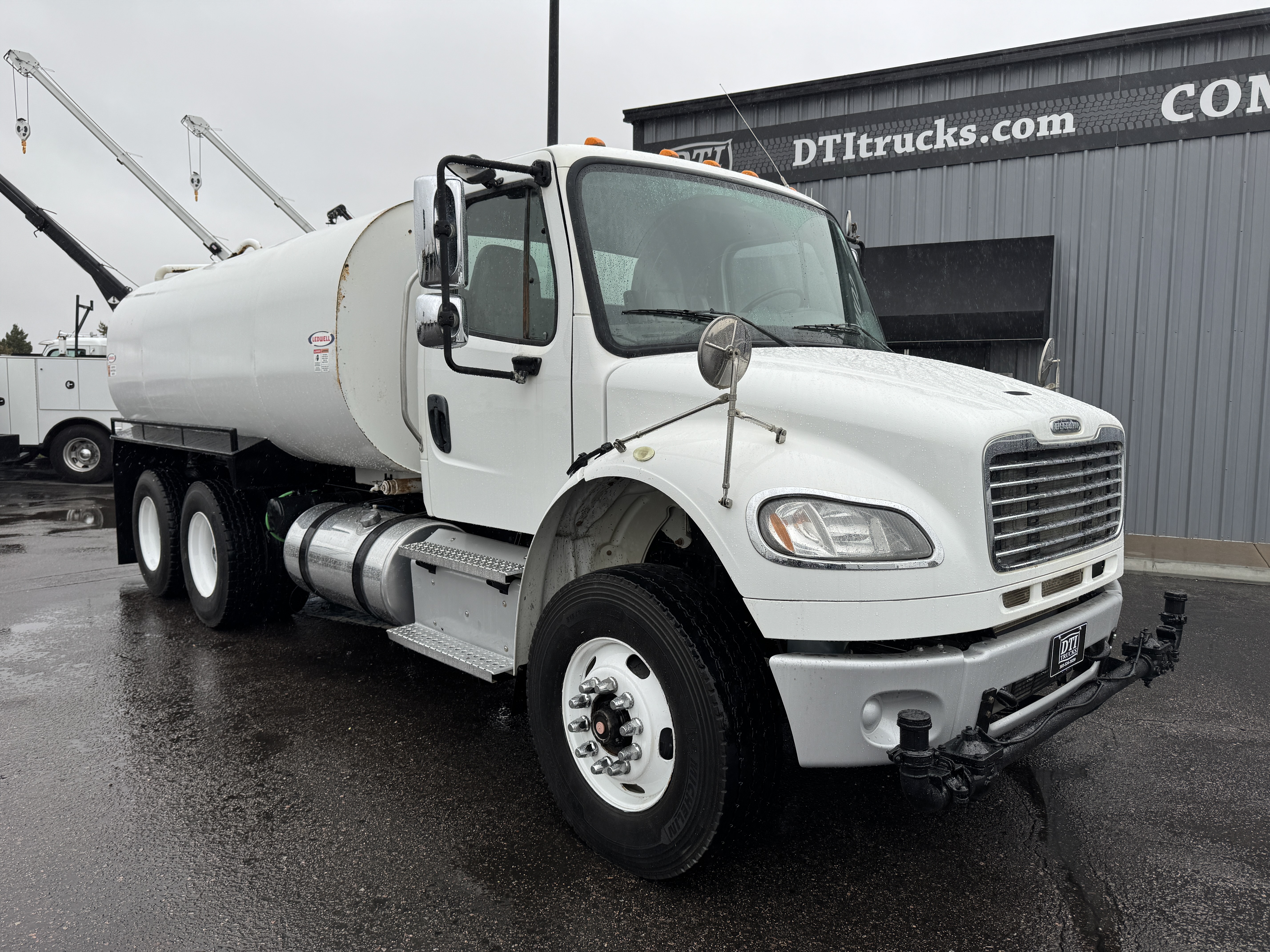 2020 FREIGHTLINER BUSINESS CLASS M2 106 in Wheat Ridge, CO