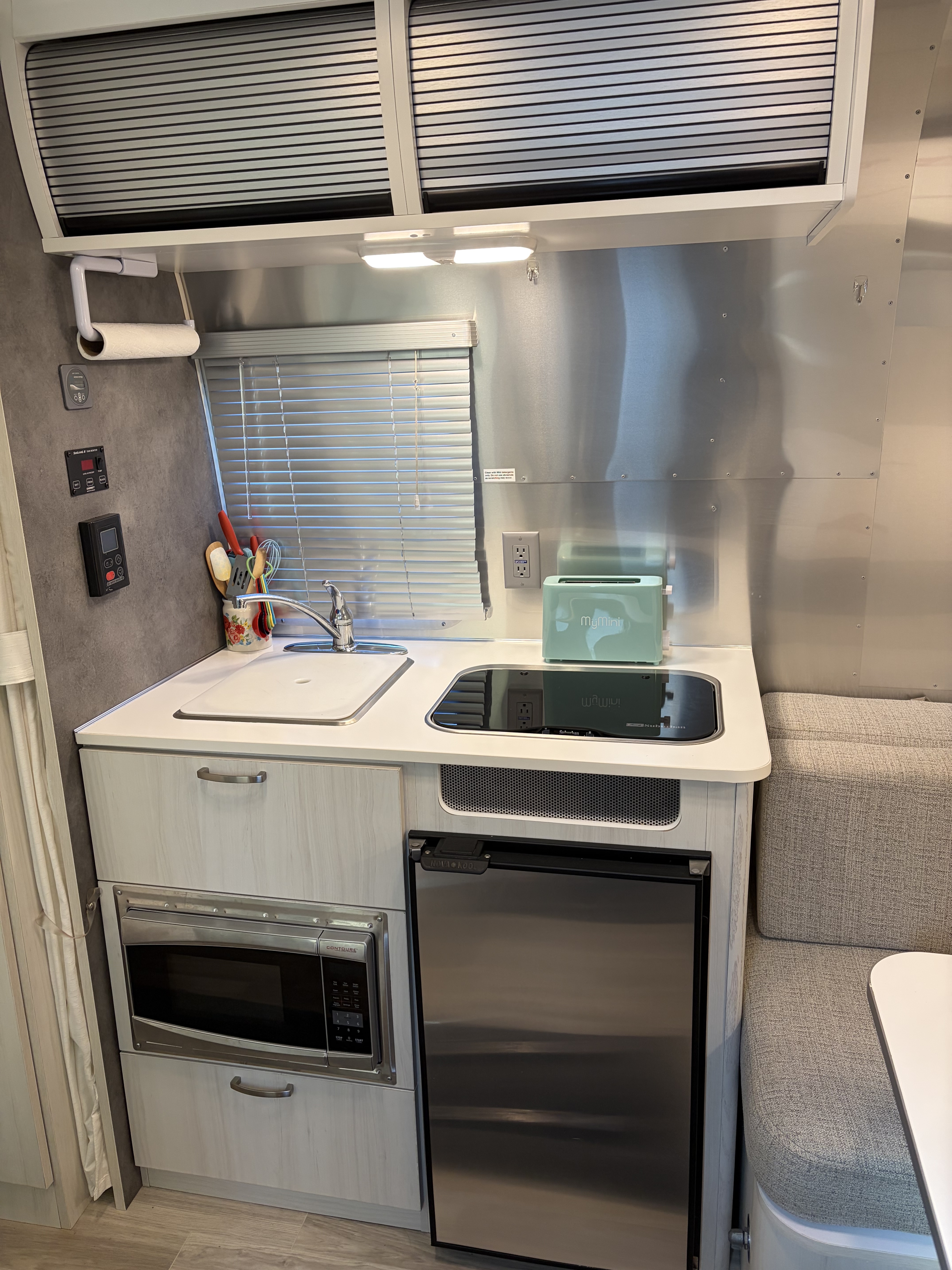 2022 Airstream BAMBI 16RB in kennesaw GA
