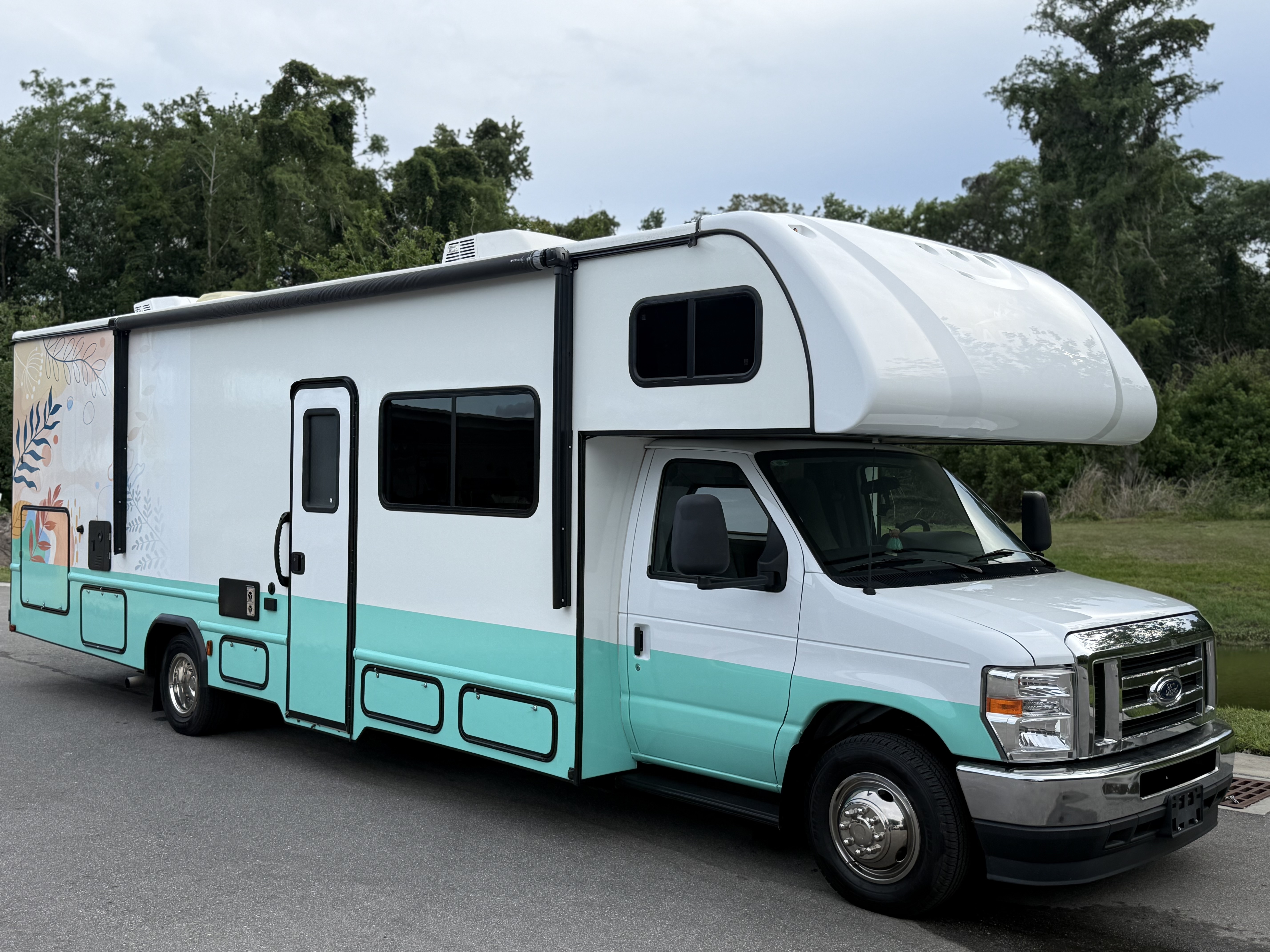 2024 East To West ENTRADA 3100BF in kissimmee FL