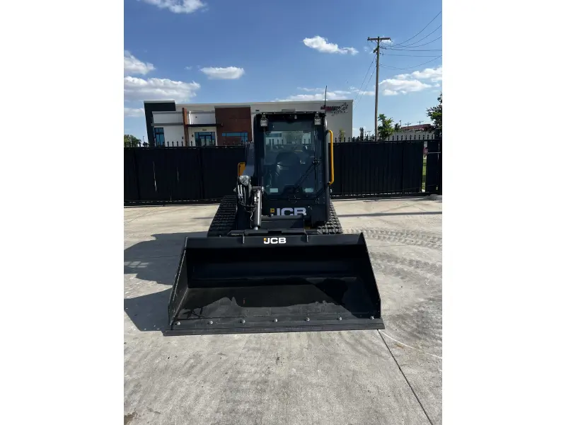 2025 JCB 215T