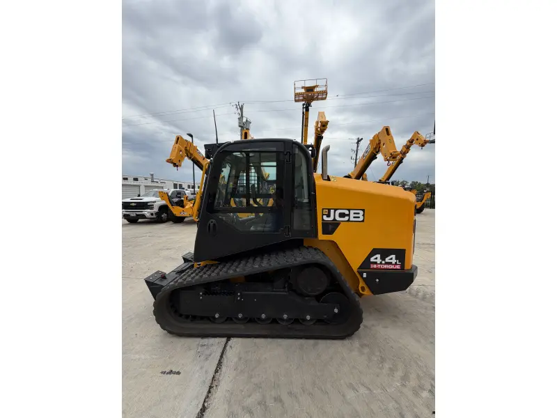 2026 JCB 400T