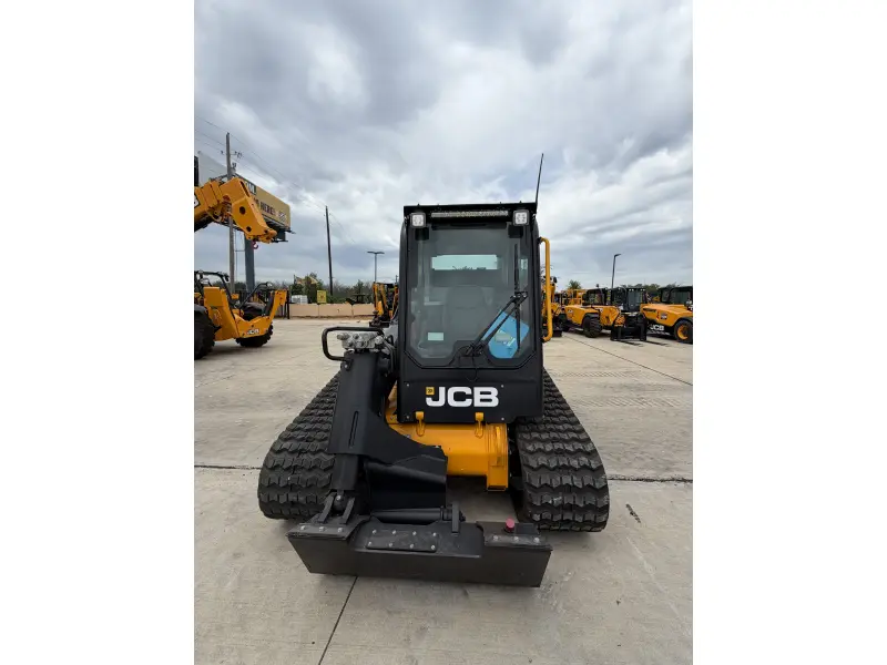 2026 JCB 400T
