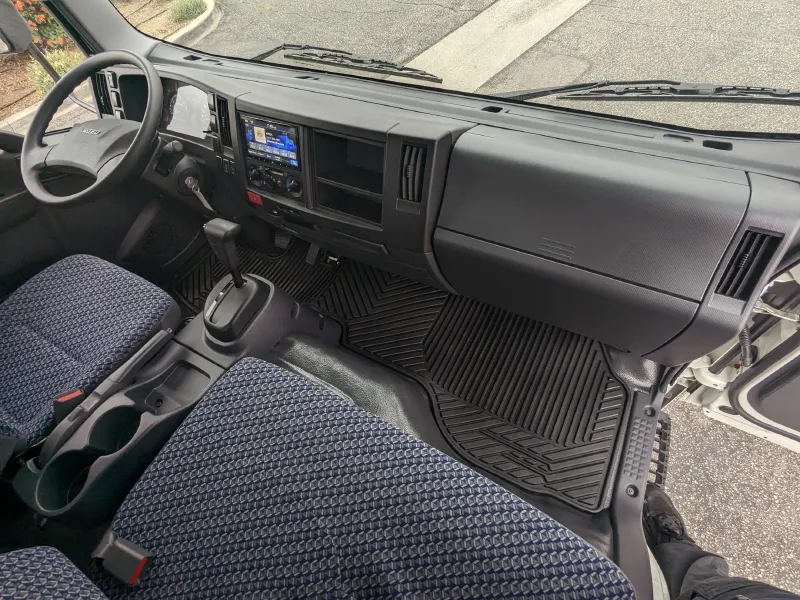 2026 Isuzu NPR-HD