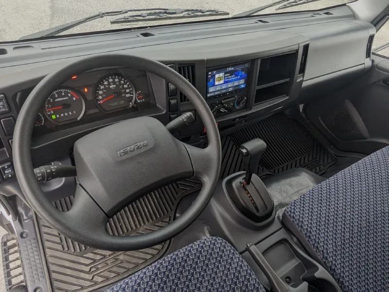 2026 Isuzu NPR-HD