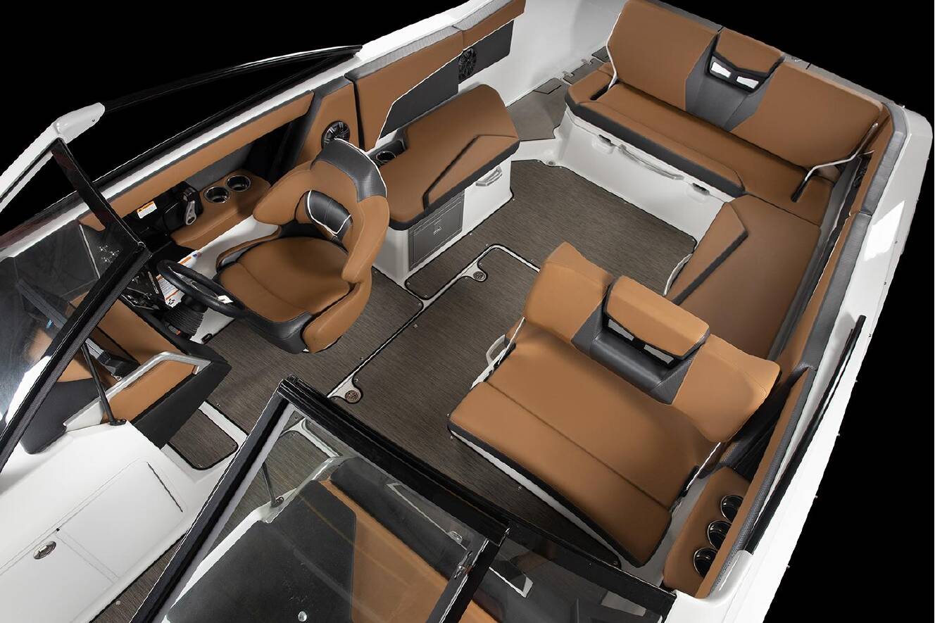 A photo of this 2021 Scarab 285 ID