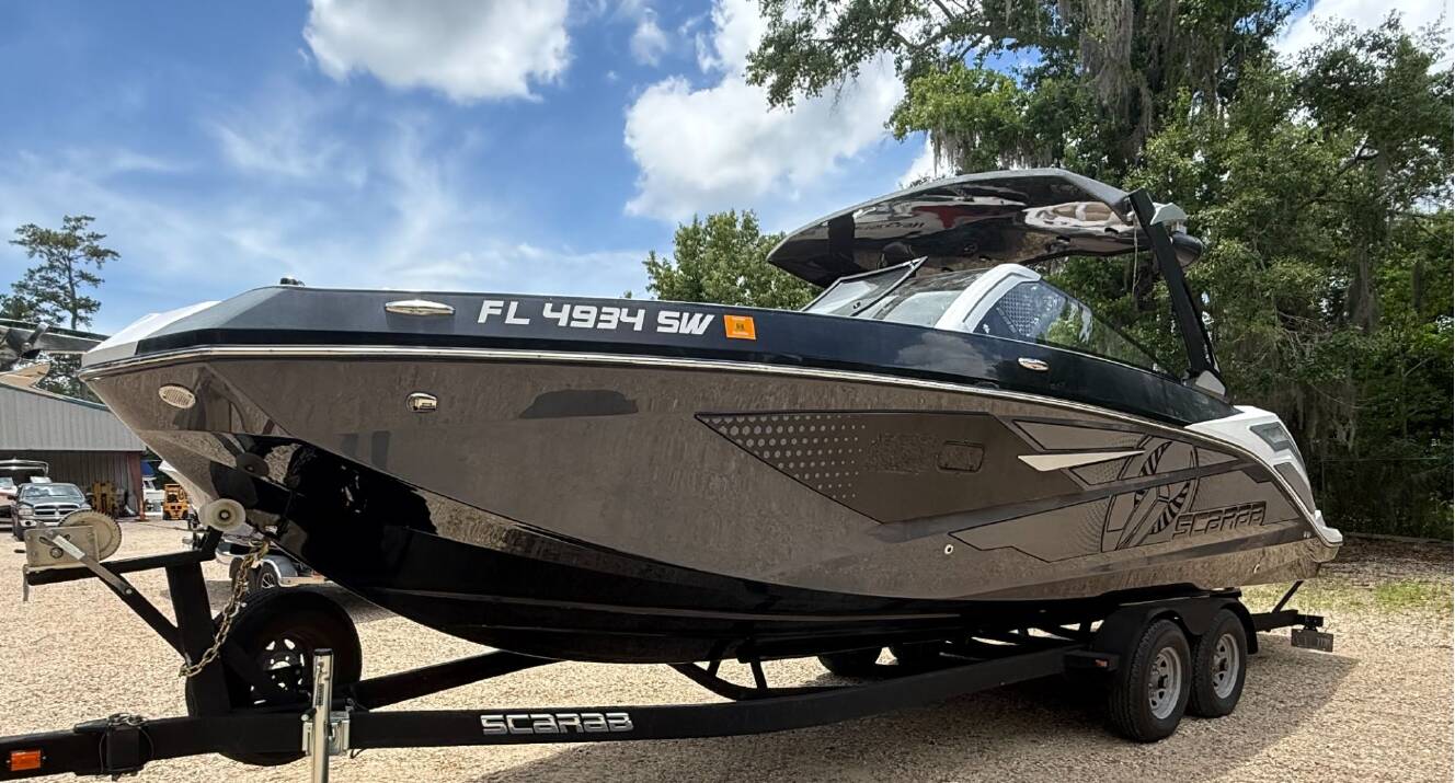 A photo of this 2021 Scarab 285 ID