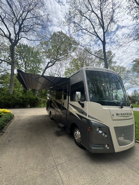 2022 Winnebago VISTA 29V in akron OH