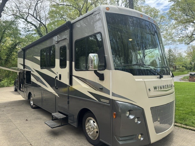 2022 Winnebago VISTA 29V in akron OH