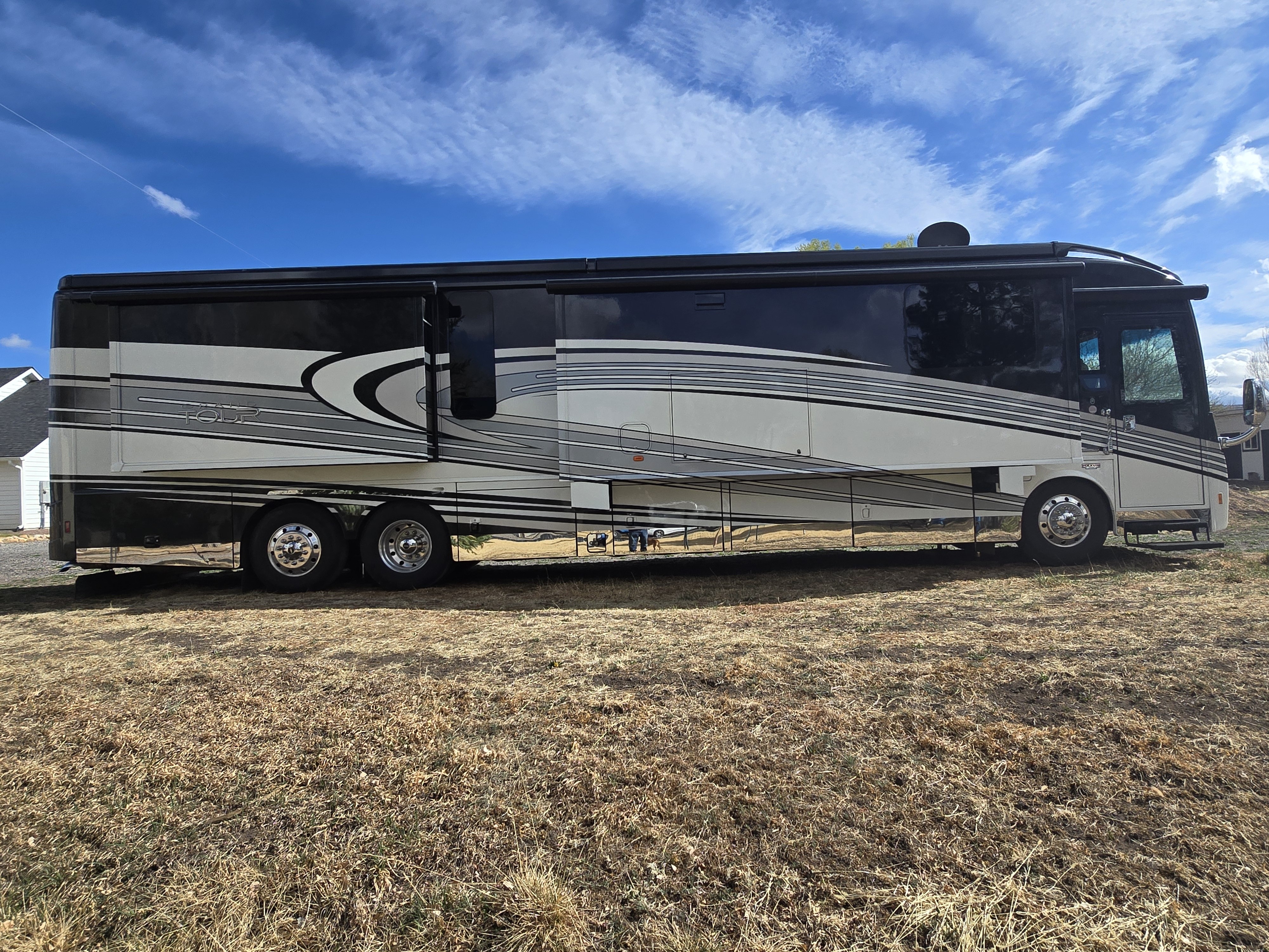 2017 Winnebago GRAND TOUR 45RL in santa fe NM